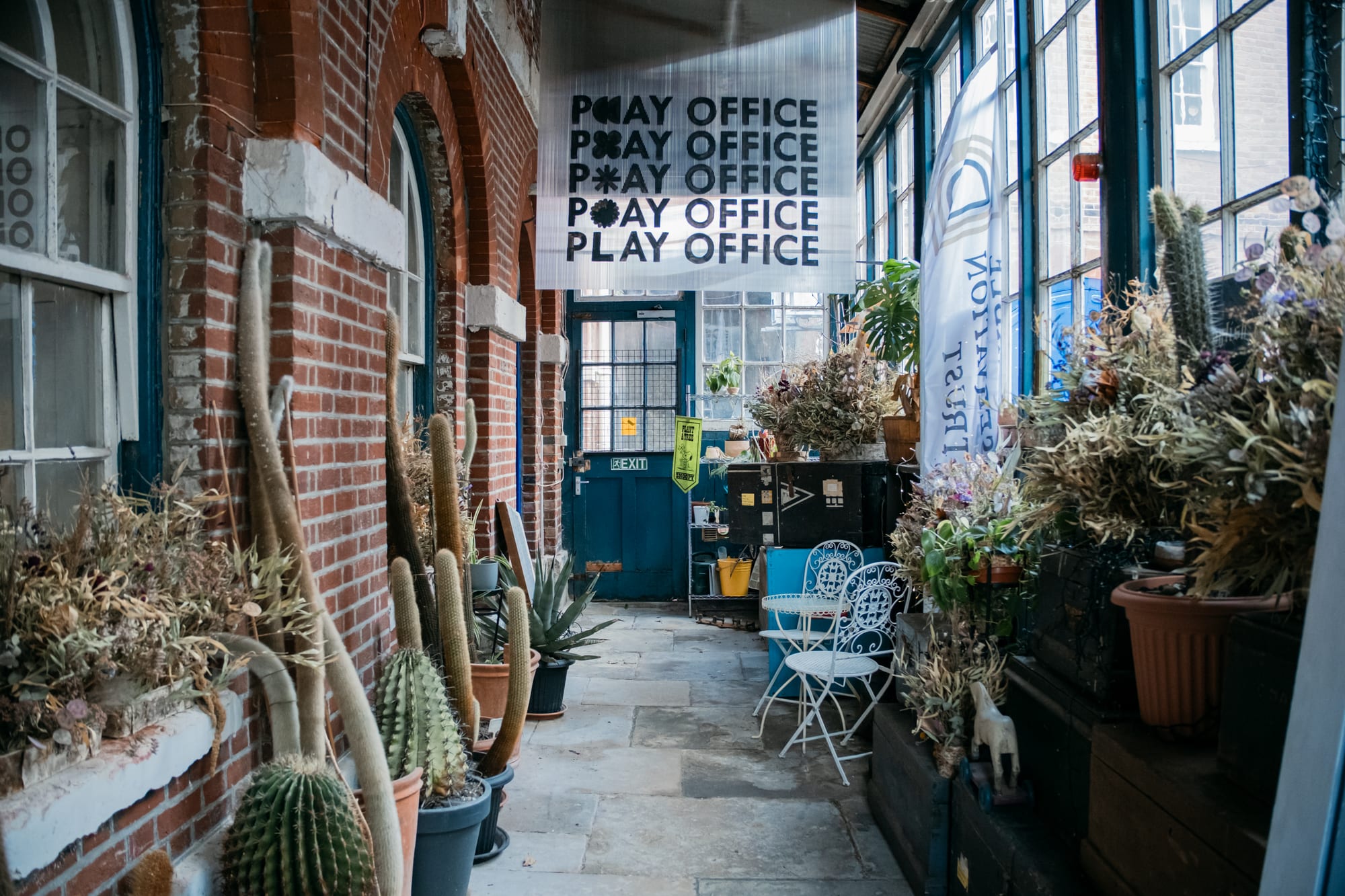 Play Office